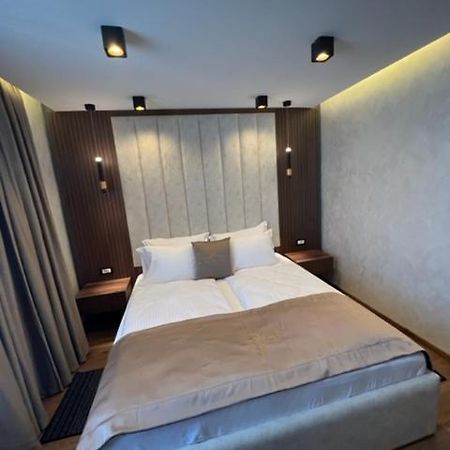 Hotel Palace San Valentino 乌马格 外观 照片
