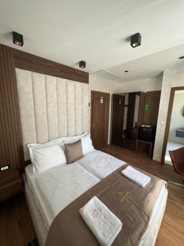 Hotel Palace San Valentino 乌马格 外观 照片