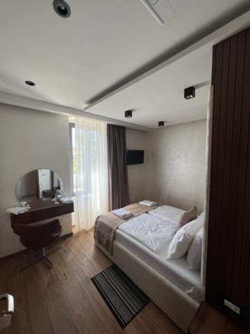 Hotel Palace San Valentino 乌马格 外观 照片